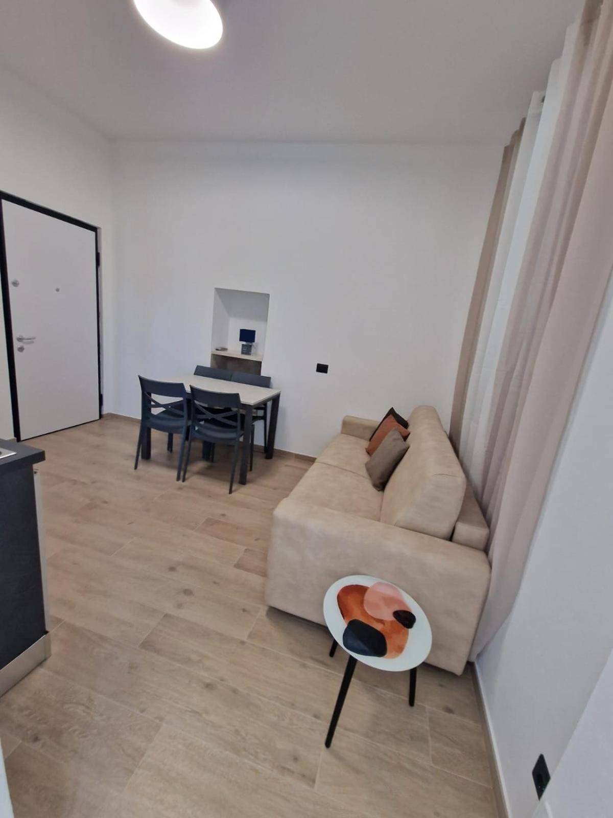 Ari'S Home Специя Экстерьер фото